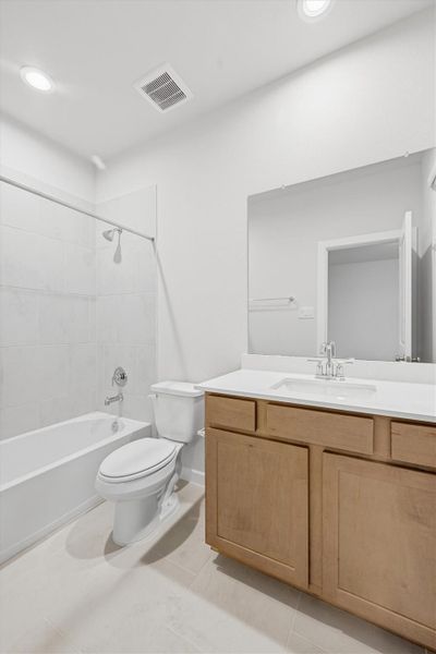 Furnished interior view inside a new home in Canterra Creek  60', Iowa Colony (Image 11).