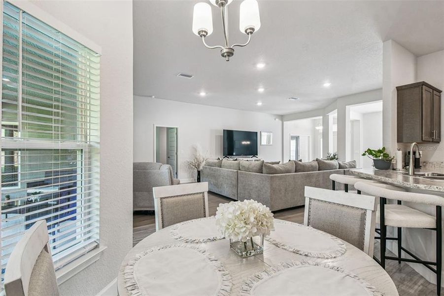 Furnished interior view inside a new home in Sugarmill Woods, Homosassa (Image 14).
