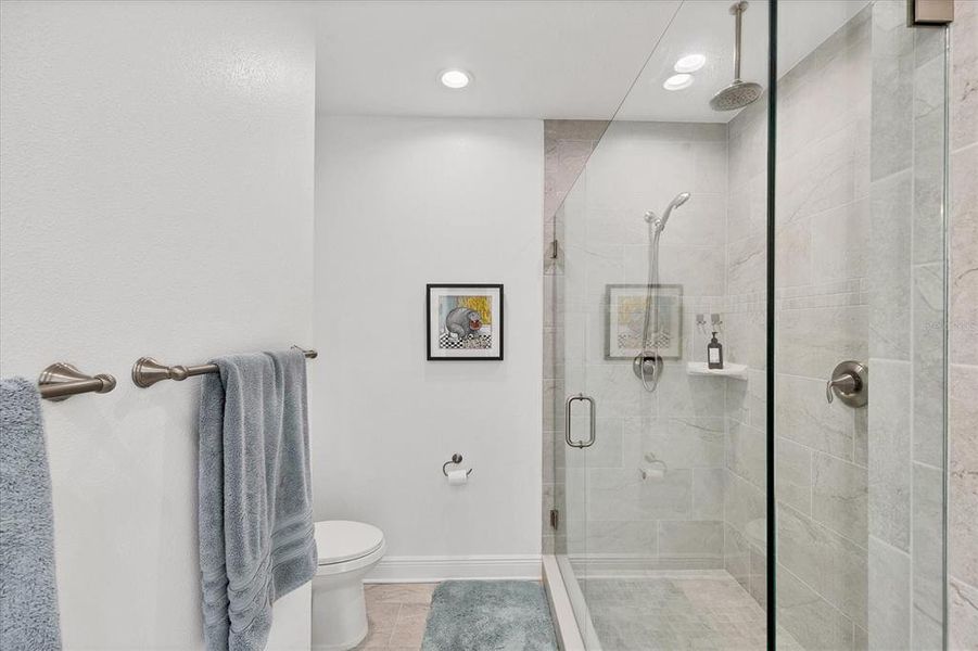 Furnished interior view inside a new home in , Bradenton (Image 10).