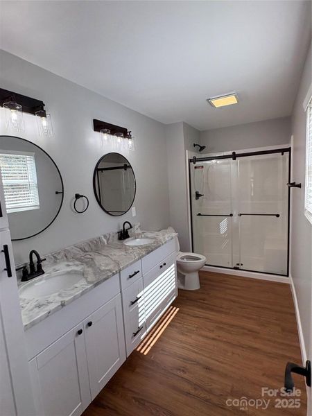 Furnished interior view inside a new home in , Horse Shoe (Image 4). Furnished interior view inside a new home in , Horse Shoe (Image 4).