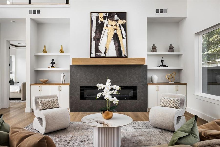 Furnished interior view inside a new home in , Dallas (Image 13).