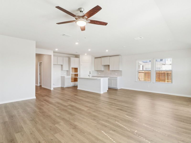 Spacious, unfurnished interior of a new home in Legendary Trails - Classic Series, Cibolo (Image 16).