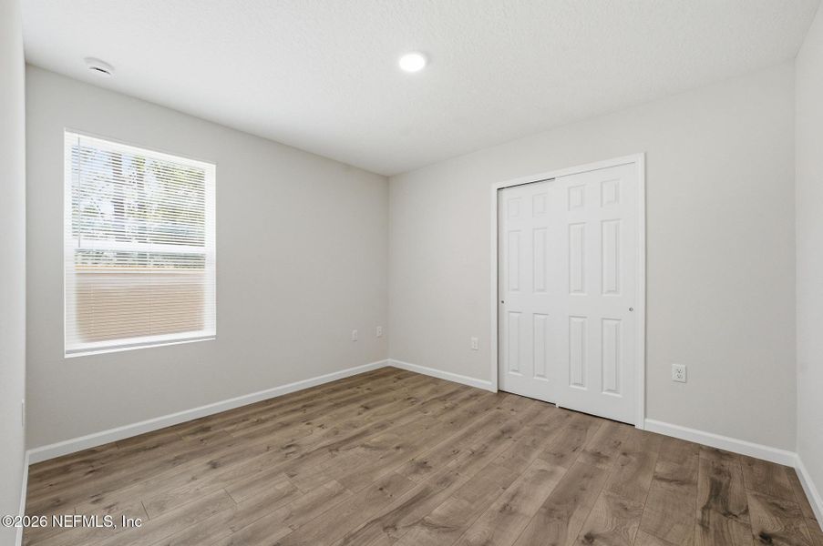 Spacious, unfurnished interior of a new home in , Jacksonville (Image 24).