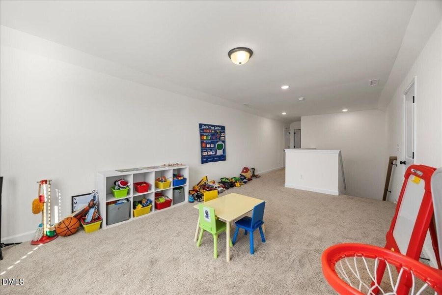 49-2A1A1265 3rd floor playroom 2