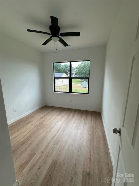 Spacious, unfurnished interior of a new home in , Hickory (Image 6).