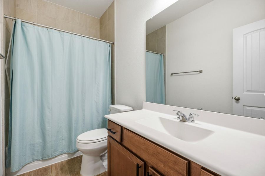 Furnished interior view inside a new home in , League City (Image 30).