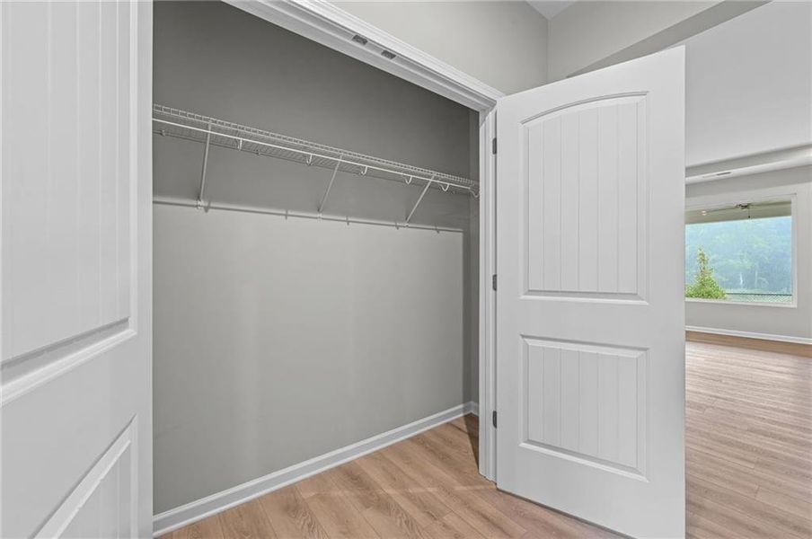 Spacious, unfurnished interior of a new home in Laurel Farms, Dallas (Image 38). Spacious, unfurnished interior of a new home in Laurel Farms, Dallas (Image 38).