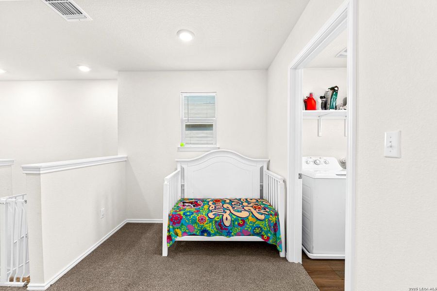 Furnished interior view inside a new home in Berry Springs, Georgetown (Image 11).