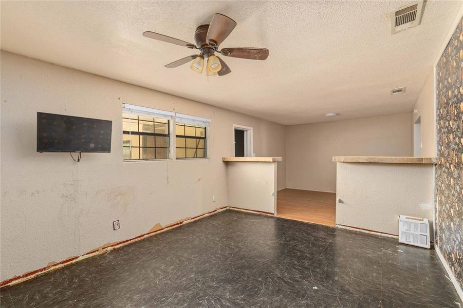 Spacious, unfurnished interior of a new home in , Brownwood (Image 26). Spacious, unfurnished interior of a new home in , Brownwood (Image 26).