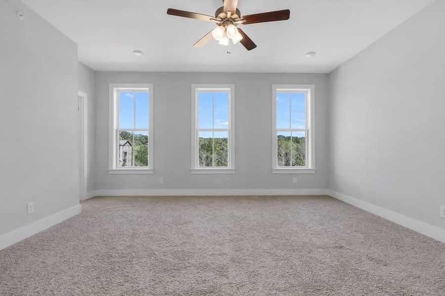 Spacious, unfurnished interior of a new home in Echo Park, Suwanee (Image 14). Spacious, unfurnished interior of a new home in Echo Park, Suwanee (Image 14).