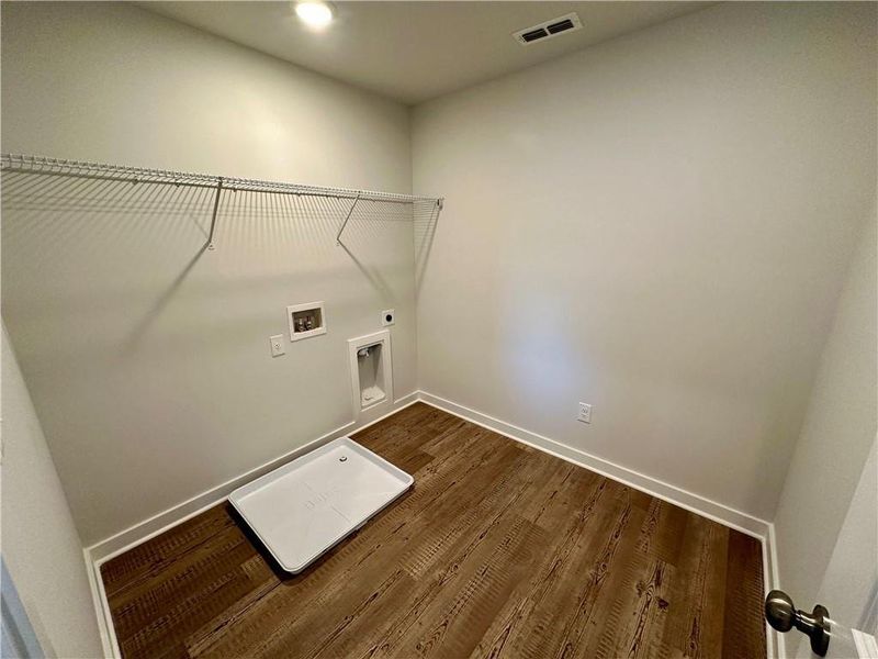 Spacious, unfurnished interior of a new home in Reserve at Gum Springs, Jefferson (Image 28).