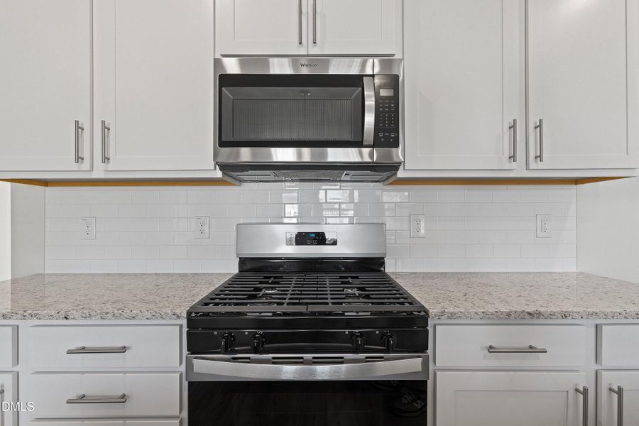 13-7242 Morris Acres Rd_8009