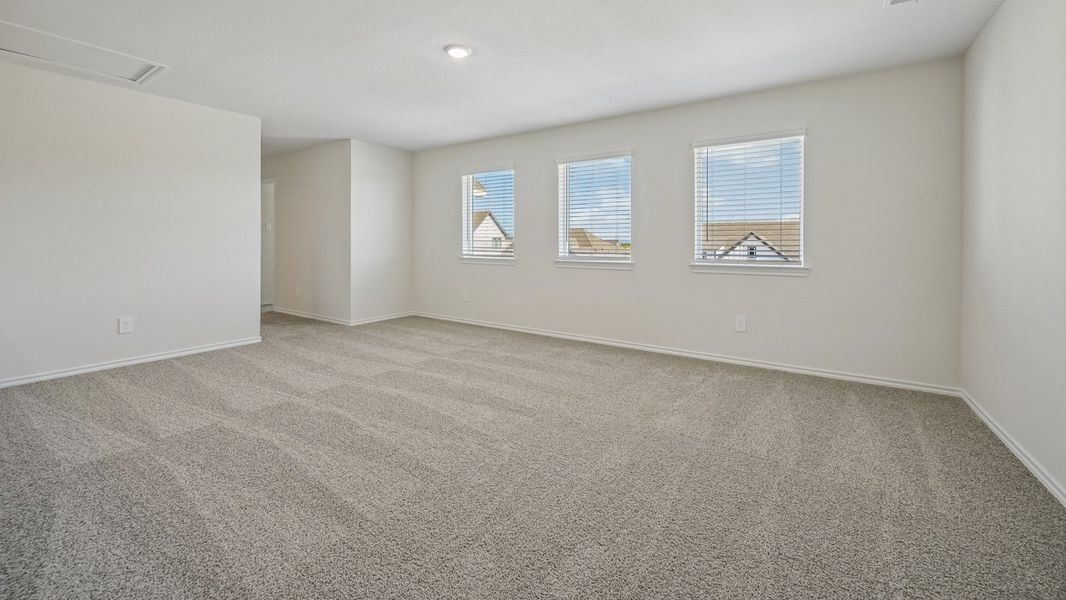 Spacious, unfurnished interior of a new home in Windrose, Pilot Point (Image 7).