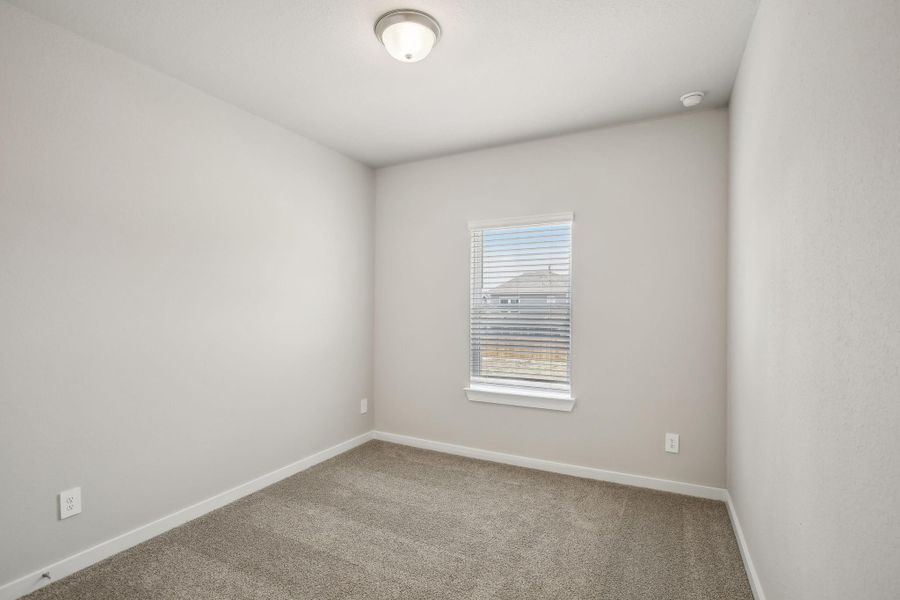 Photo is not of the actual home but is an inspirational photo of builder’s model home and may depict options, furnishings, and/or decorator features that are not included. Photo is not of the actual home but is an inspirational photo of builder’s model home and may depict options, furnishings, and/or decorator features that are not included.