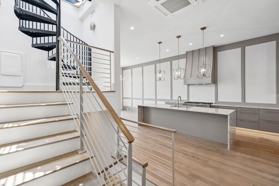Furnished interior view inside a new home in , Charleston (Image 6).