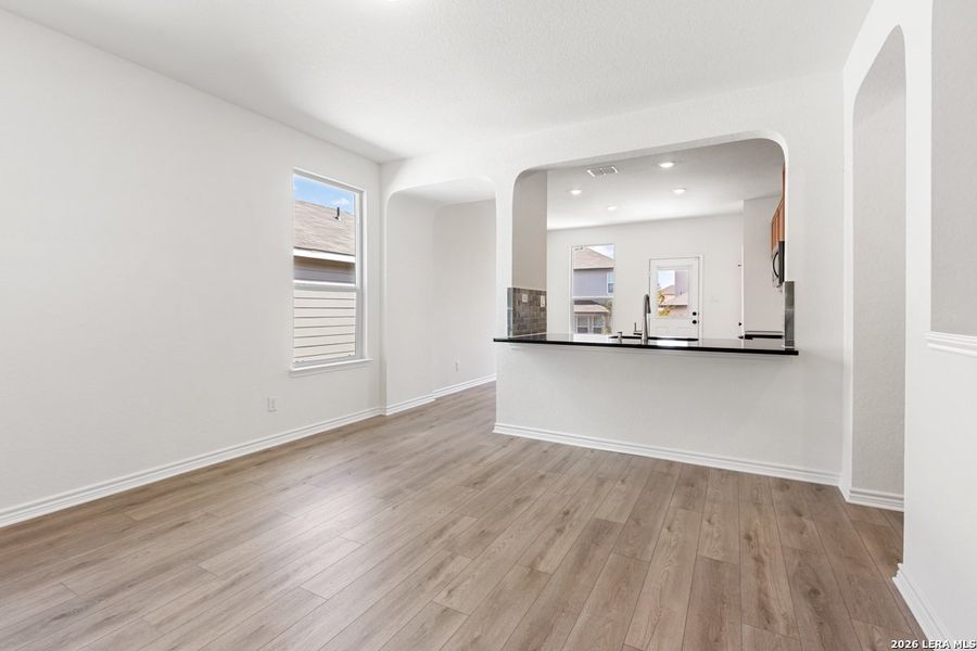 Spacious, unfurnished interior of a new home in Knox Ridge, Converse (Image 17).