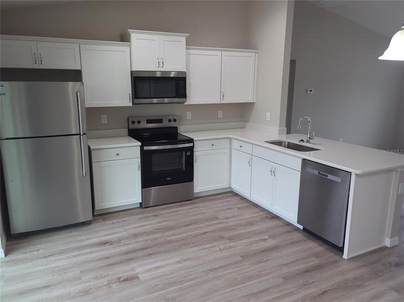 ACTUAL KITCHEN! ACTUAL KITCHEN!