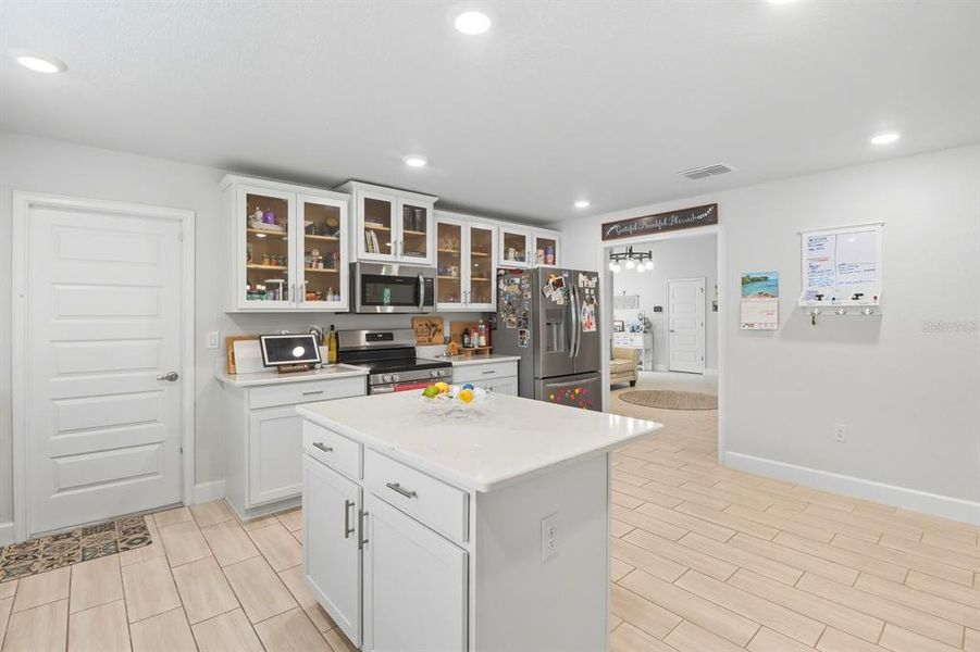 Furnished interior view inside a new home in , Dunnellon (Image 6).