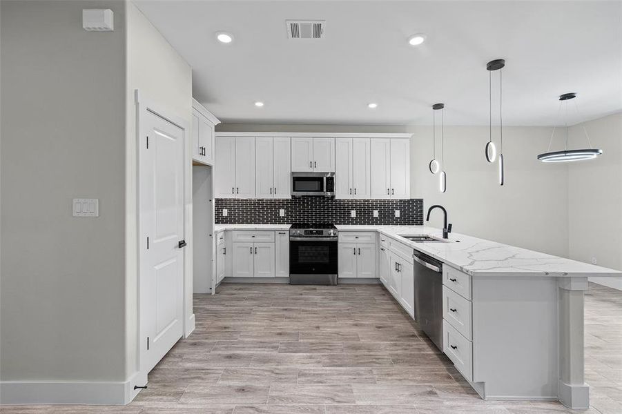 Furnished interior view inside a new home in , Granbury (Image 12).
