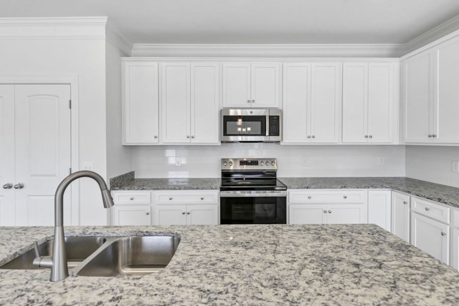 Furnished interior view inside a new home in Ashton Lakes, Lexington (Image 6).