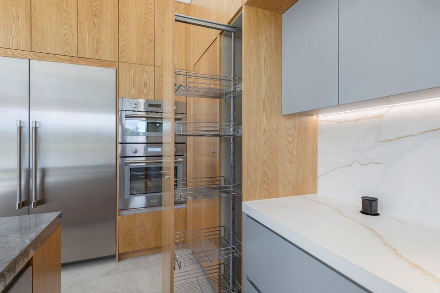 Close-up of interior finishes inside a home in , The Woodlands (Image 20).