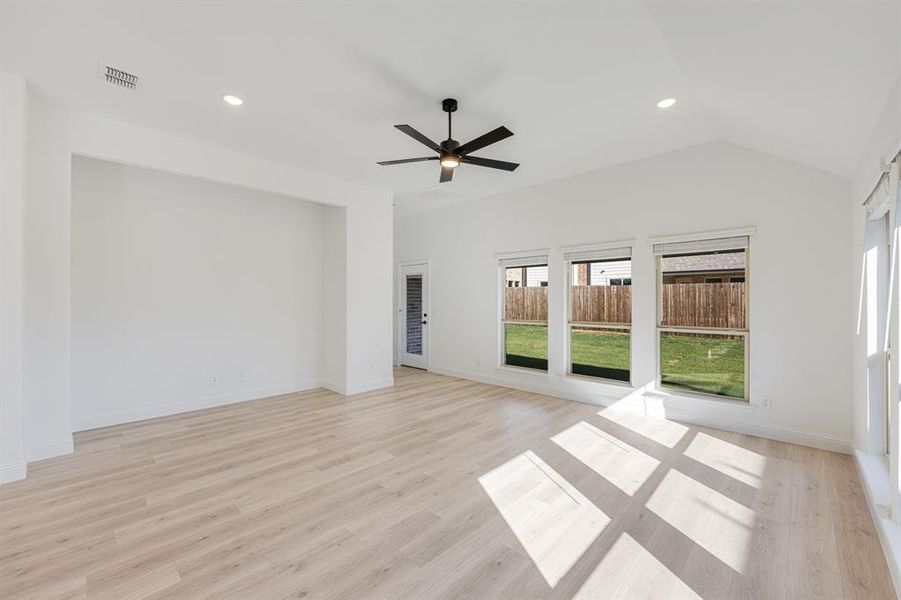 Spacious, unfurnished interior of a new home in West Crossing, Anna (Image 19). Spacious, unfurnished interior of a new home in West Crossing, Anna (Image 19).