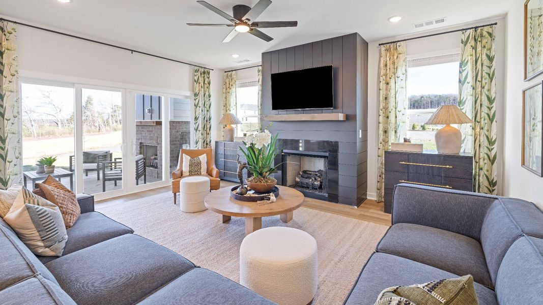 Representative furnished interior of a home built from the Wynwood by DRB Homes in McClure Farms, Columbia (Image 12).