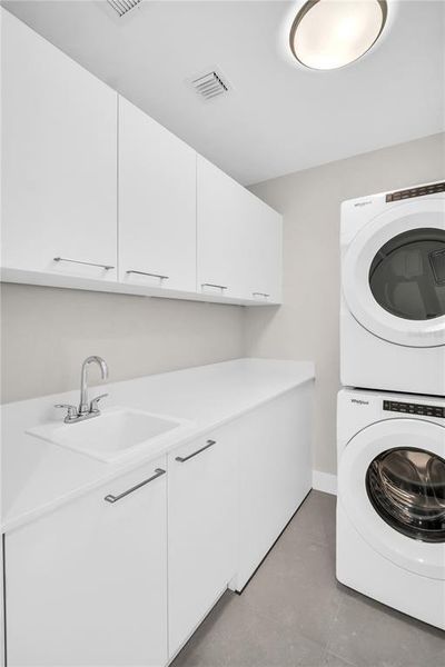 Furnished interior view inside a new home in , St. Petersburg (Image 6).