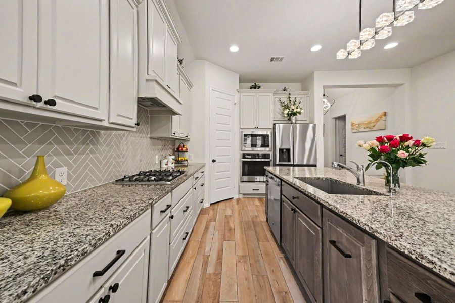 Closer look at this spectacular kitchen. Closer look at this spectacular kitchen.