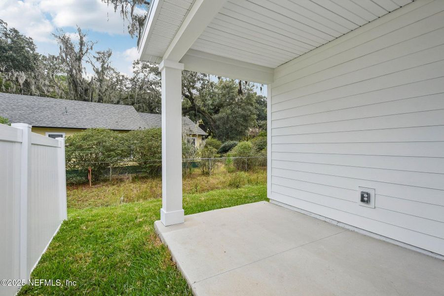 Exterior details and patio area of a home in Kings Landing, Jacksonville (Image 21). Exterior details and patio area of a home in Kings Landing, Jacksonville (Image 21).