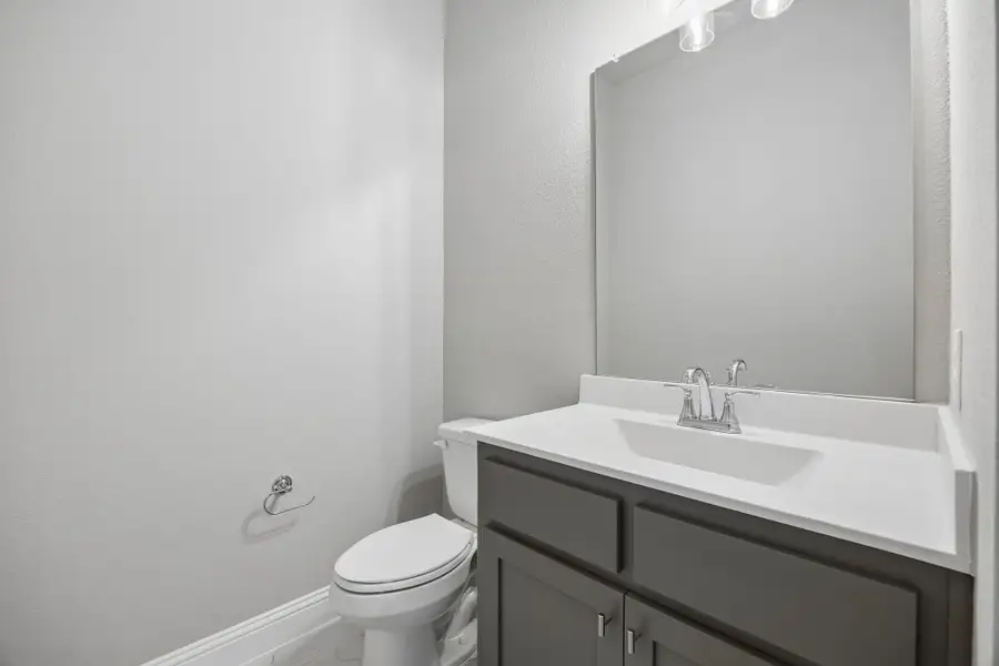 Furnished interior view inside a new home in Mayfield Farms, Arlington (Image 13).