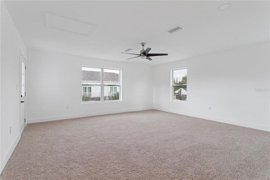 Spacious, unfurnished interior of a new home in , St. Petersburg (Image 41). Spacious, unfurnished interior of a new home in , St. Petersburg (Image 41).