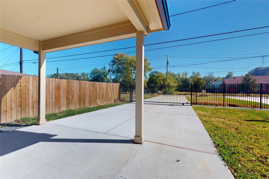 Exterior details and patio area of a home in , Houston (Image 2).
