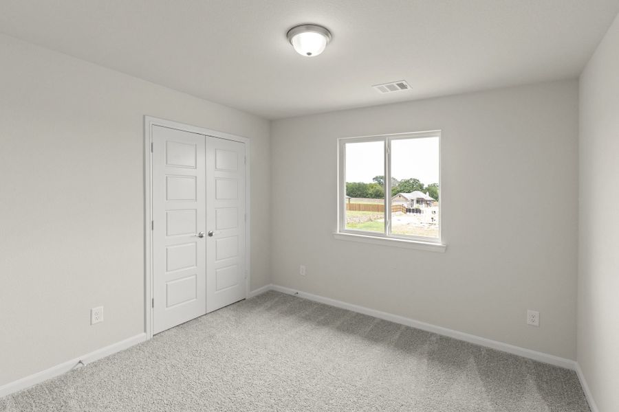 Spacious, unfurnished interior of a new home in Keeneland, Aubrey (Image 21).