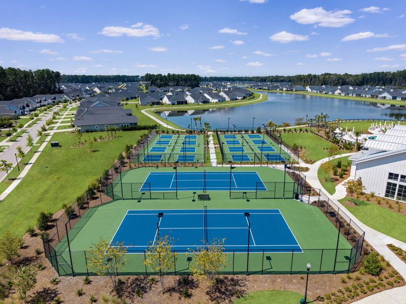 Community amenities in , Summerville (Image 33).