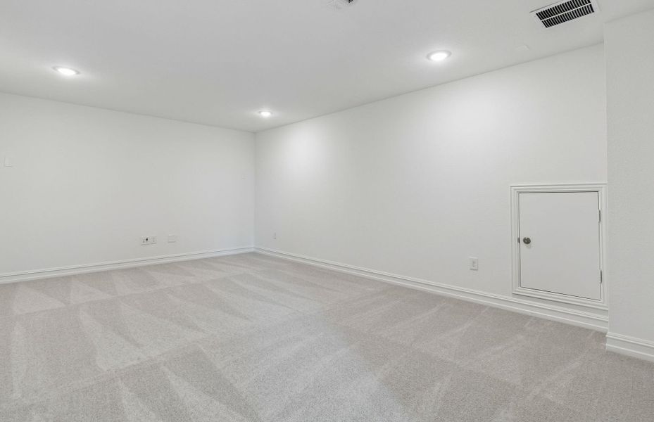 Spacious, unfurnished interior of a new home in Anna Town Square, Anna (Image 18).