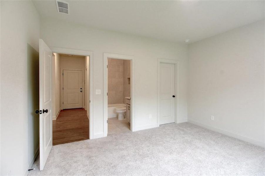 Spacious, unfurnished interior of a new home in , Conyers (Image 34).
