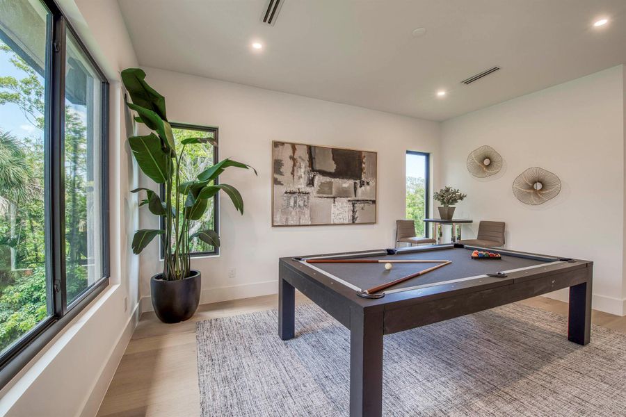 Furnished interior view inside a new home in , Palm Beach Gardens (Image 8).