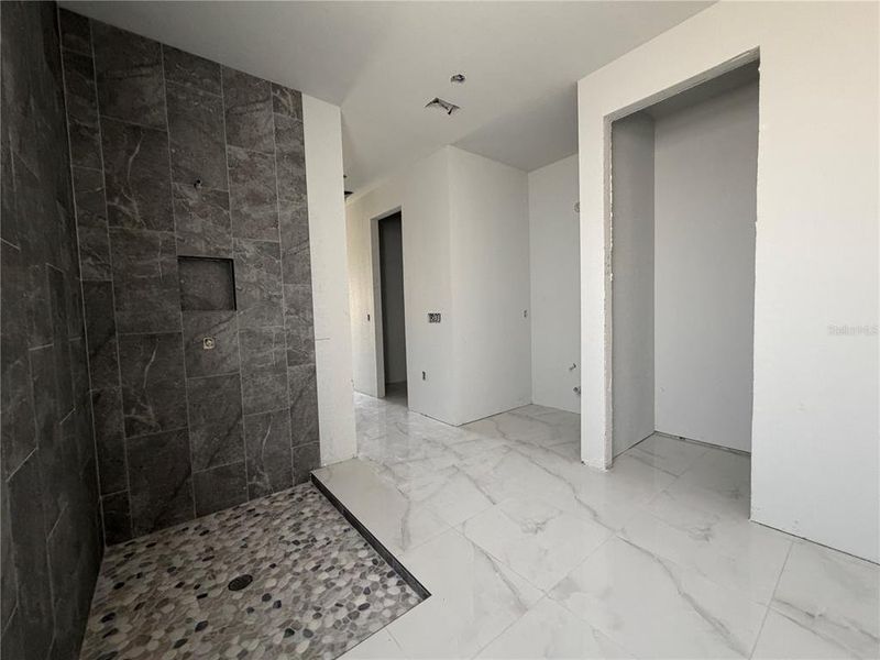 Image 43 of a home in .