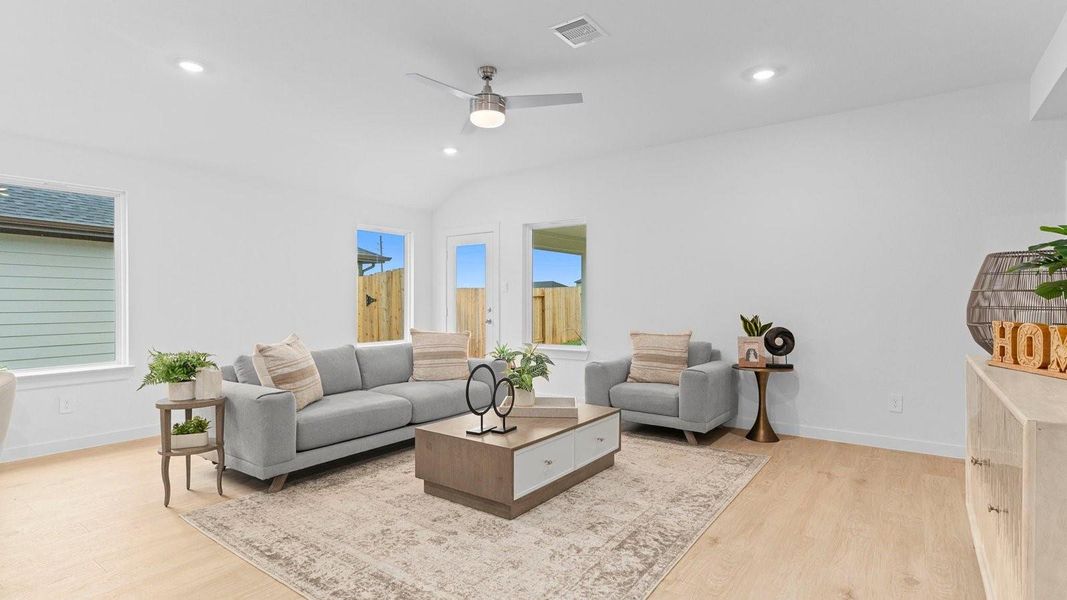 *All images, rooms measurements are approximate. All information, including pricing, is subject to change.