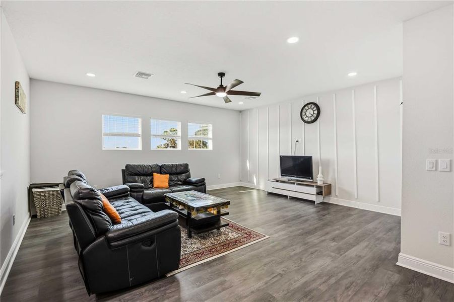 Furnished interior view inside a new home in , Parrish (Image 32). Furnished interior view inside a new home in , Parrish (Image 32).