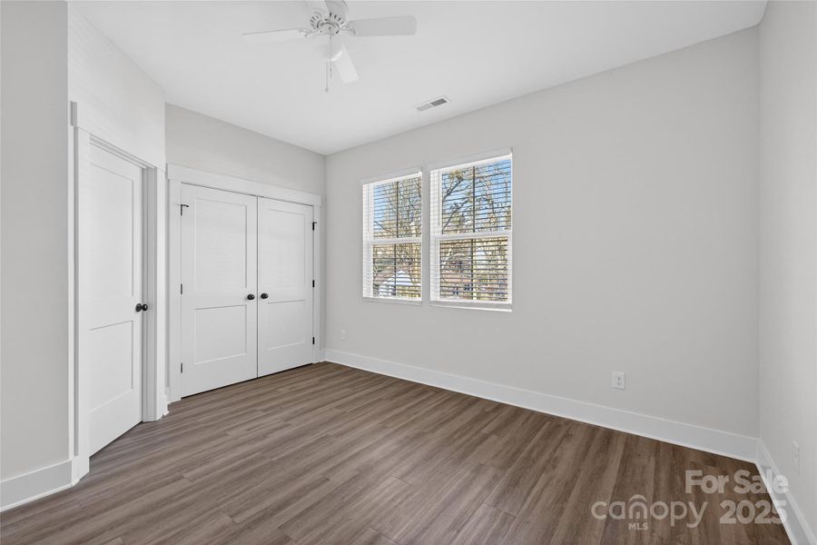 Spacious, unfurnished interior of a new home in , Charlotte (Image 23).