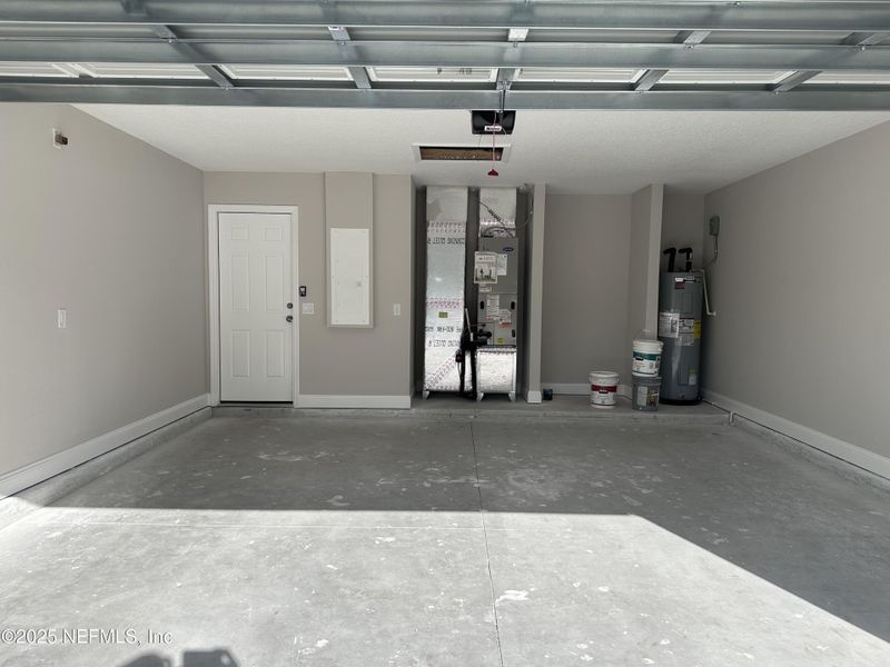 Spacious, unfurnished interior of a new home in , Jacksonville (Image 10). Spacious, unfurnished interior of a new home in , Jacksonville (Image 10).