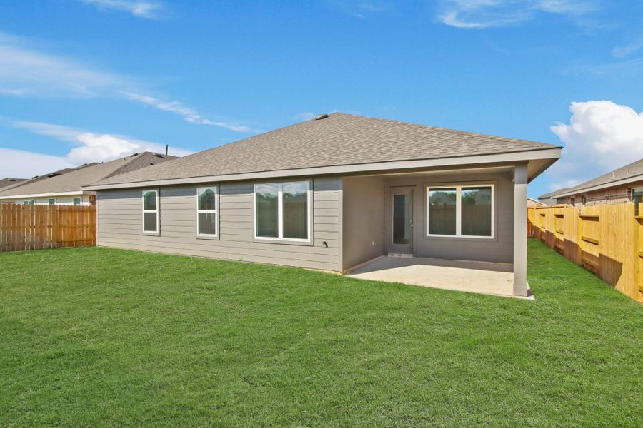 Exterior details and patio area of a home in River Ranch Meadows, Dayton (Image 3).