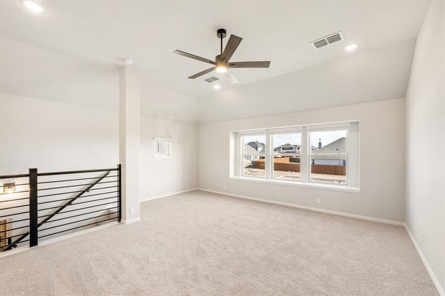 Spacious, unfurnished interior of a new home in Hayes Crossing, Midlothian (Image 34).