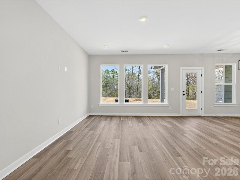 Spacious, unfurnished interior of a new home in Westview Towns, Waxhaw (Image 18).
