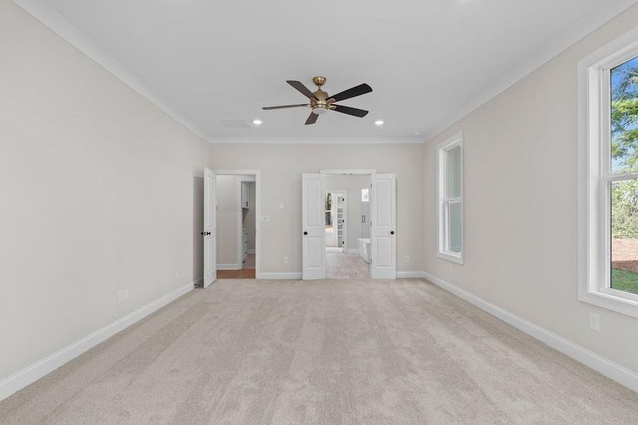Spacious, unfurnished interior of a new home in , Carrollton (Image 37).