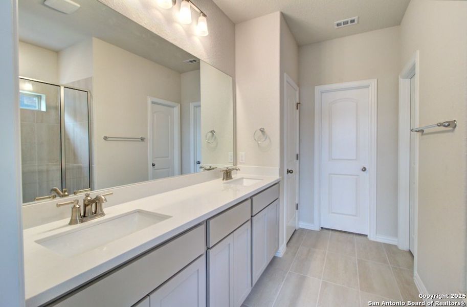 Furnished interior view inside a new home in Casinas at Gruene, New Braunfels (Image 3). Furnished interior view inside a new home in Casinas at Gruene, New Braunfels (Image 3).