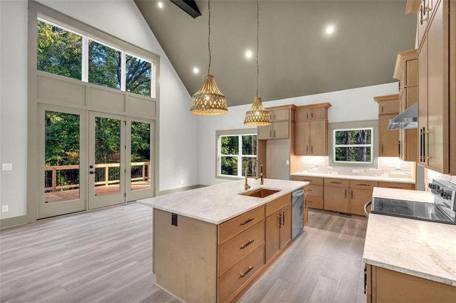 Furnished interior view inside a new home in , Monroe (Image 13).