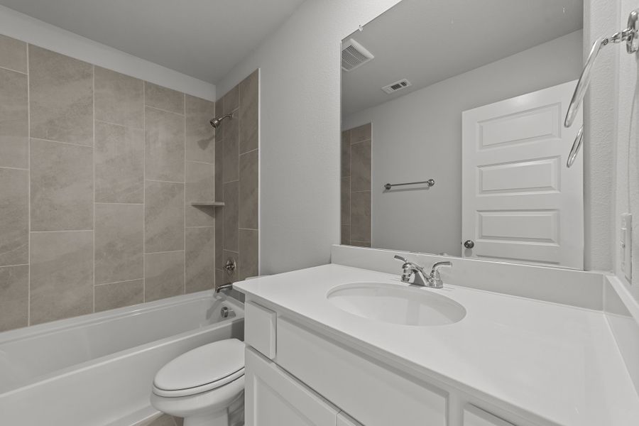 Representative furnished interior of a home built from the Wheeler by Cambridge Homes in Ribbonwood, Aubrey (Image 13). Representative furnished interior of a home built from the Wheeler by Cambridge Homes in Ribbonwood, Aubrey (Image 13).